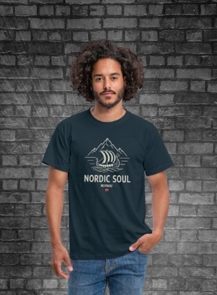 NORDIC SOUL Unisex T-Shirt | Wikinger Fjord Design Print | Norwegen Reise Shirt
